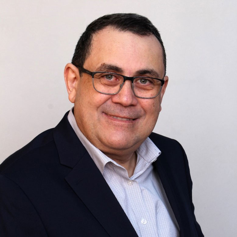 Dr. Daniel Ayuch